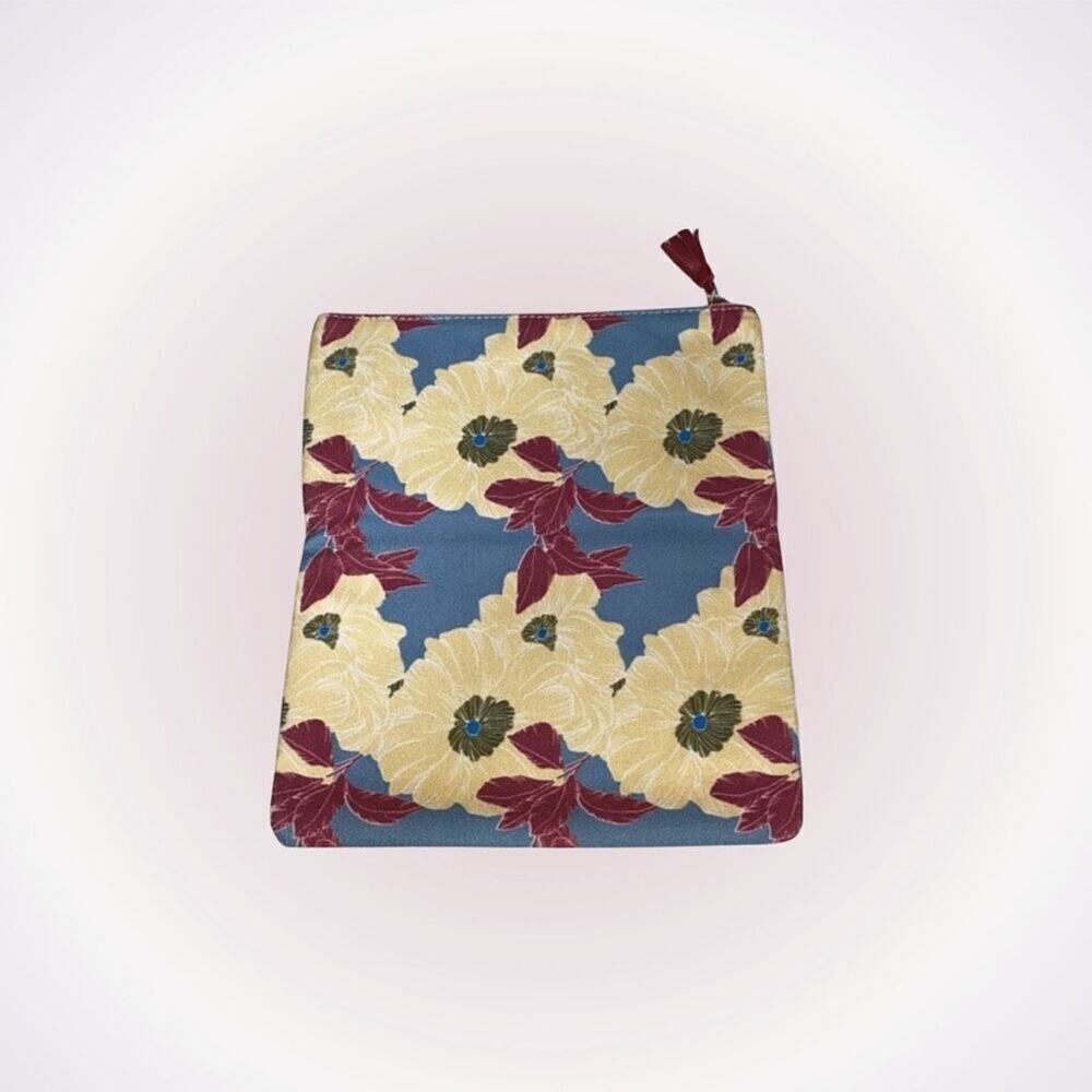 Chic Floral Print Fold-Over Clutch | Sz OS